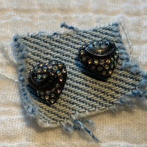 Juicy Couture stud earring